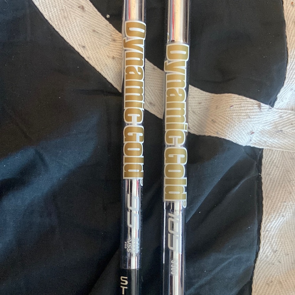 Select Fit Dynamic Gold Golf Shaft
